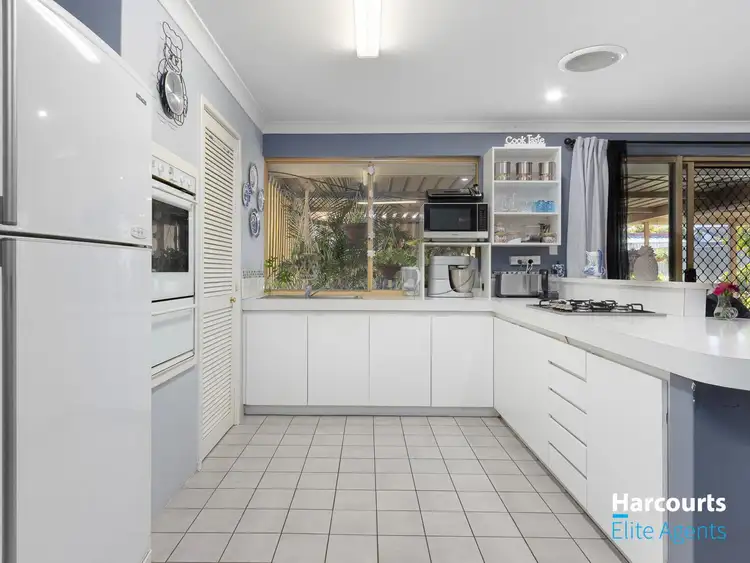 Fifth view of Homely house listing, 10 Hartland Way, Warnbro WA 6169