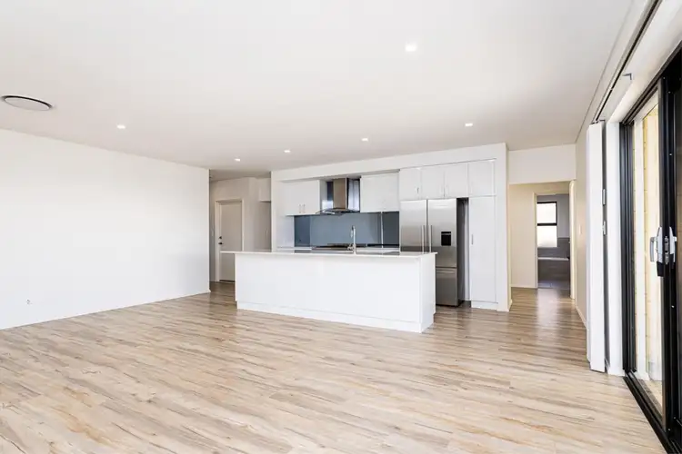 Sixth view of Homely house listing, 5 Binfield Street, Australind WA 6233