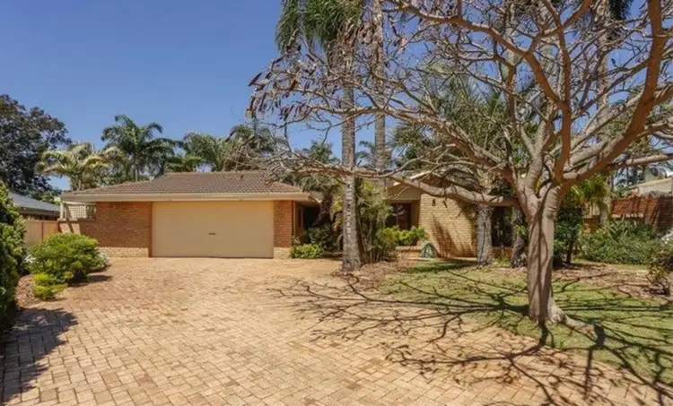 8 Guinevere Way, Carine WA 6020