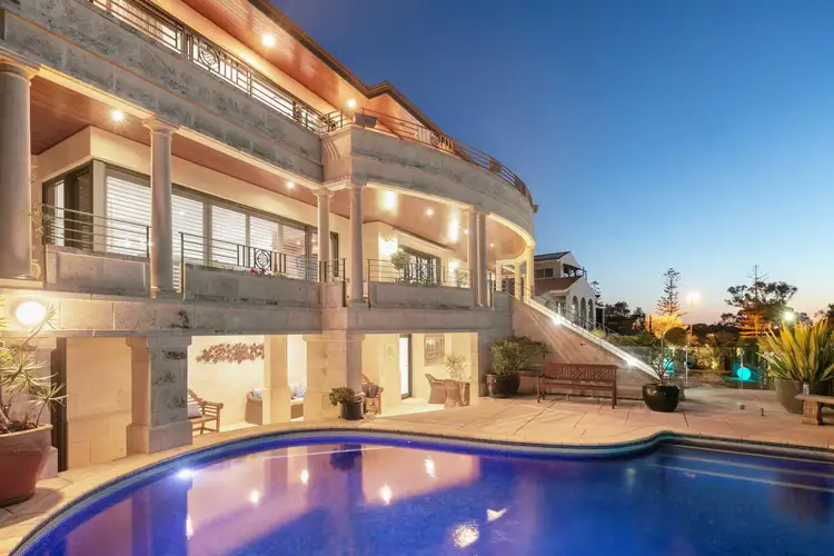 6 Tumut Road, City Beach WA 6015