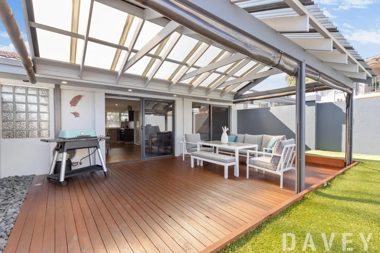 Main view of Homely unit listing, 2/6 Ozone Parade, Trigg WA 6029