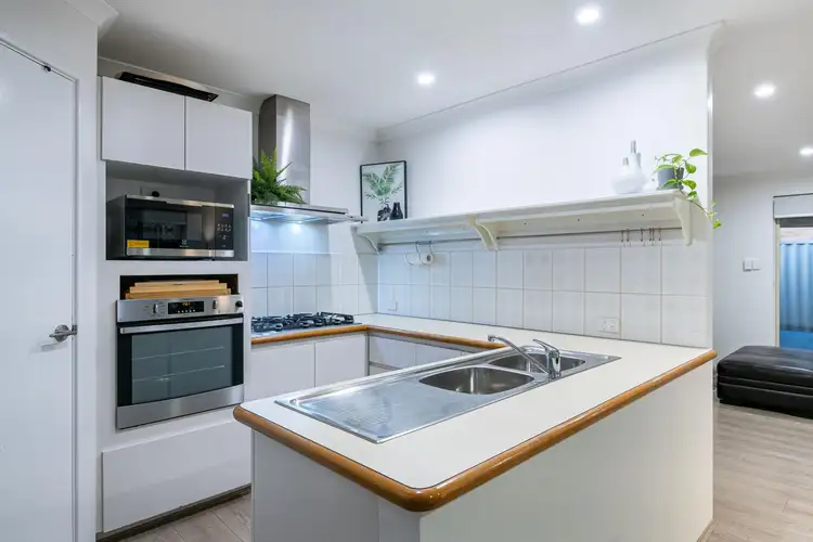 Fifth view of Homely villa listing, 3/17 Eden Street, Innaloo WA 6018