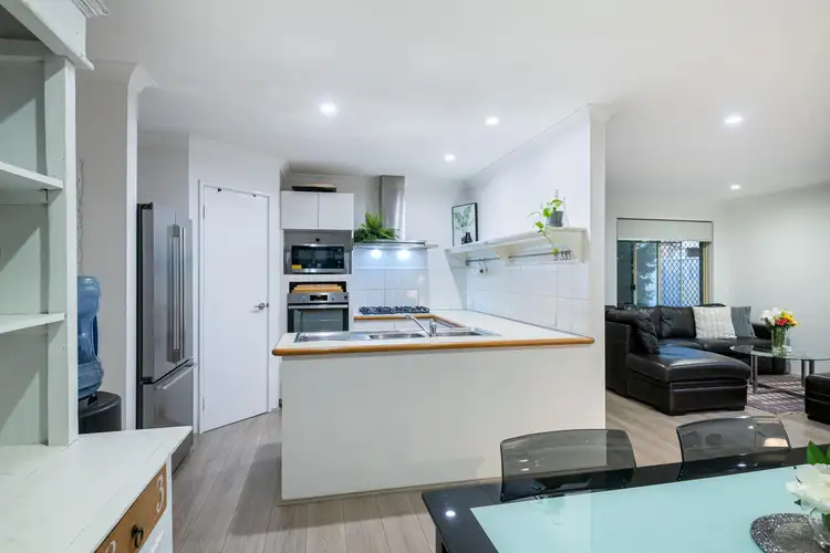 Sixth view of Homely villa listing, 3/17 Eden Street, Innaloo WA 6018