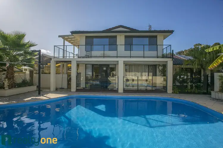 6 Verton Drive, Shelley WA 6148