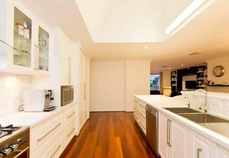 Sixth view of Homely house listing, 9 Witney Place, Leeming WA 6149