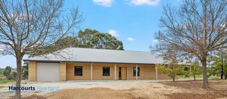 5 Robinia Way, Kangaroo Gully WA 6255