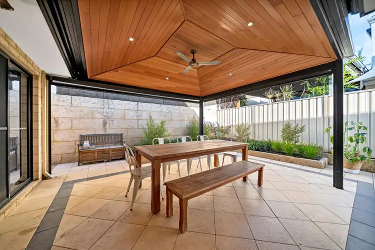 385 Karrinyup Road, Karrinyup WA 6018