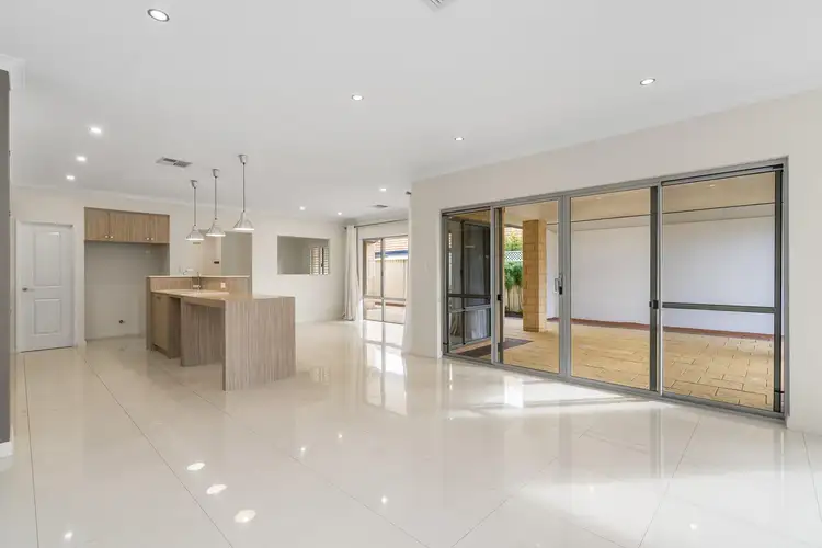 Sixth view of Homely house listing, 32 Suttor Drive, Success WA 6164