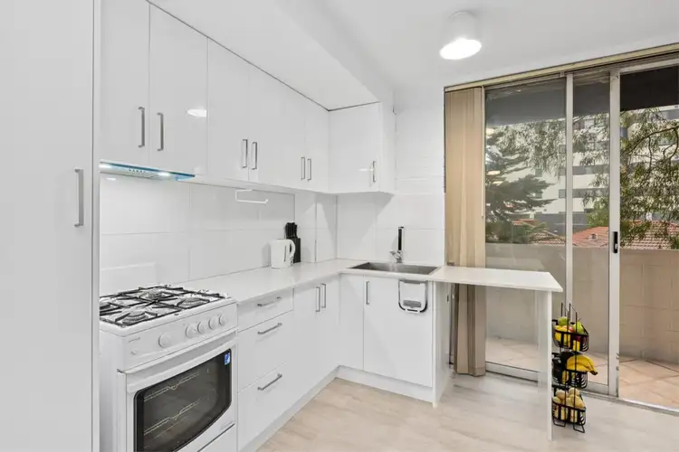 28/12 Tenth Avenue, Maylands WA 6051