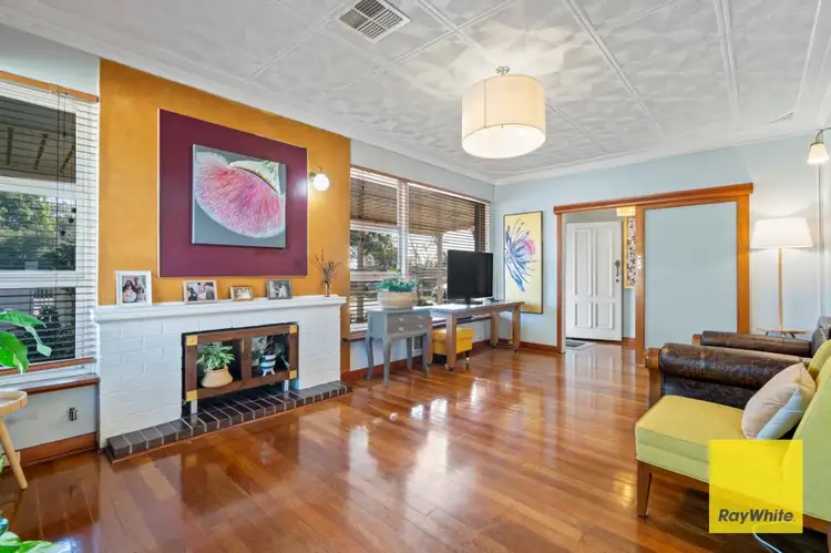 13 Lisa Pl, Mount Pleasant WA 6153