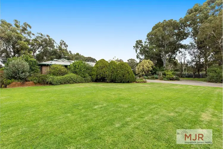Fifth view of Homely house listing, 10 Evening Peal Court, Darling Downs WA 6122