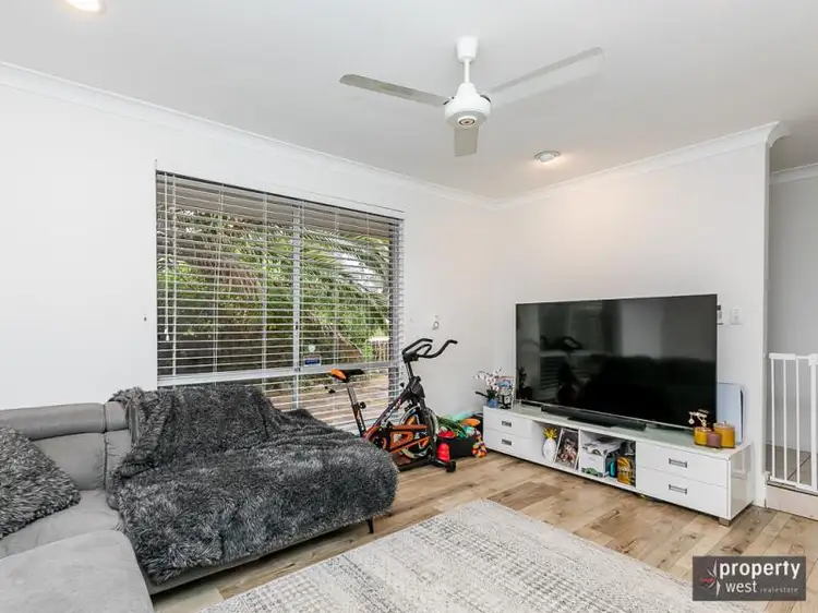 Third view of Homely house listing, 3 Pelican Place, Heathridge WA 6027