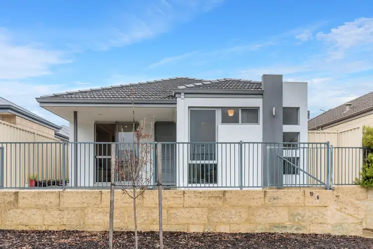 19/26 Charnley Bend, Success WA 6164