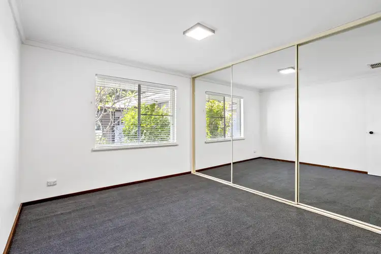 Seventh view of Homely semi-detached listing, 2 Farman Place, Hamersley WA 6022