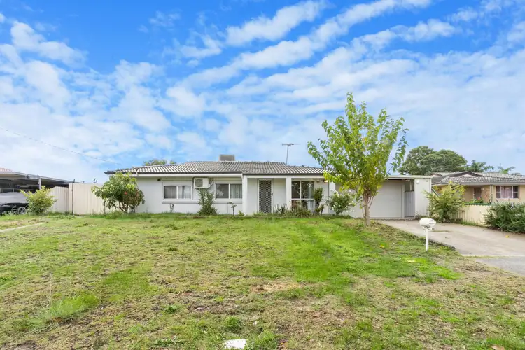 10 Roderick Close, Gosnells WA 6110