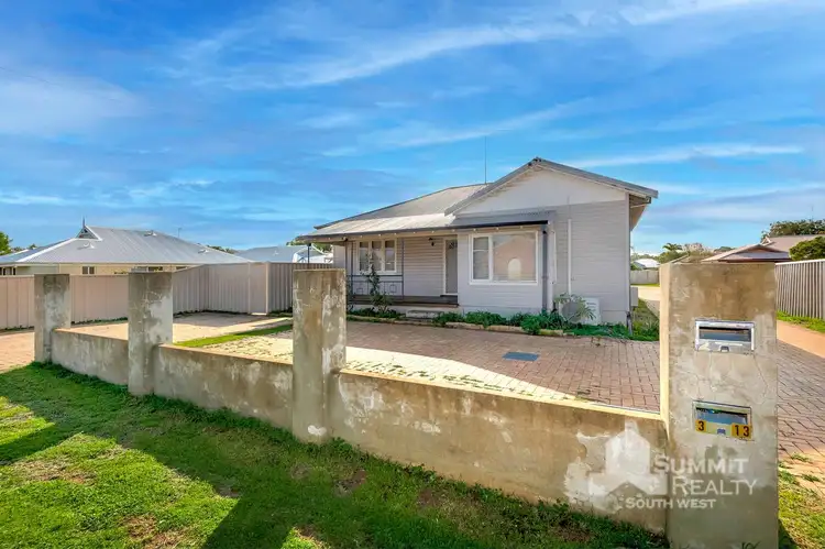 1/13 Little Street, Carey Park WA 6230