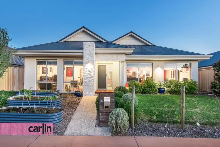 9 Neilson Street, Hammond Park WA 6164