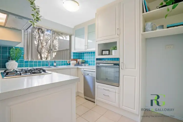 2/24 Point Walter Road