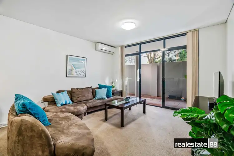 Fifth view of Homely apartment listing, 1/124 Mounts Bay Road, Perth WA 6000