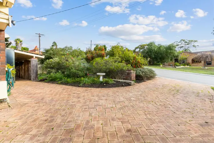 Seventh view of Homely house listing, 2 Colac Way, Duncraig WA 6023
