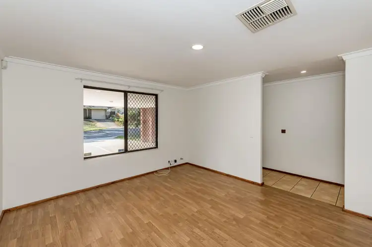 Fourth view of Homely house listing, 10 Westerly Crescent, Heathridge WA 6027