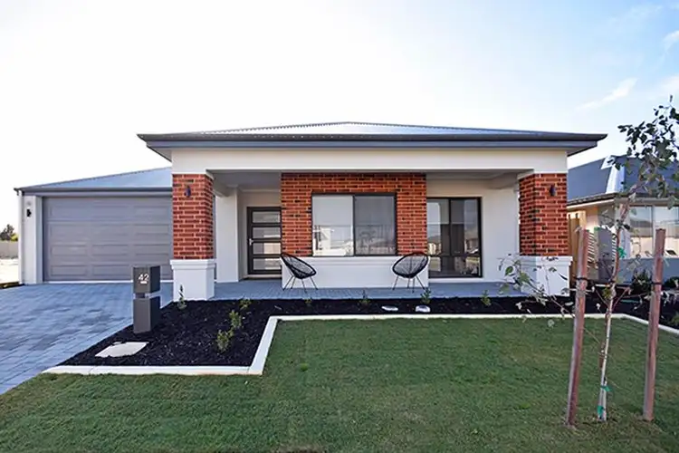 42 Moorland Crescent, Ellenbrook WA 6069