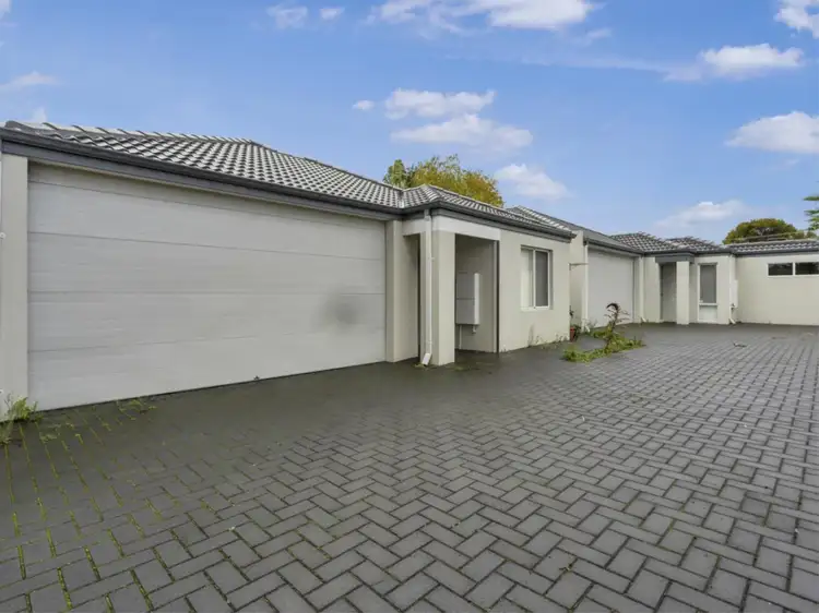 28B Lyrebird Way, Thornlie WA 6108