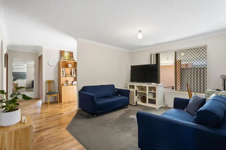Fifth view of Homely villa listing, 6/1 Park Road, Midvale WA 6056