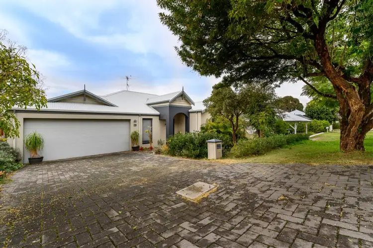 1/125 Kenny Street, Bassendean WA 6054