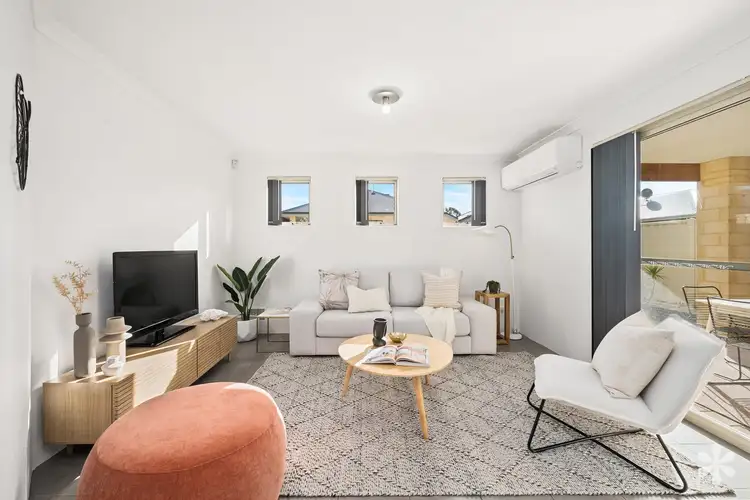 Sixth view of Homely house listing, 20 Peppermint Gardens, Aubin Grove WA 6164