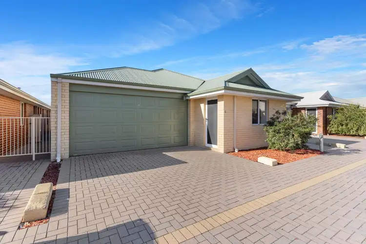 Main view of Homely unit listing, 4/100 Wittenoom Road, High Wycombe WA 6057