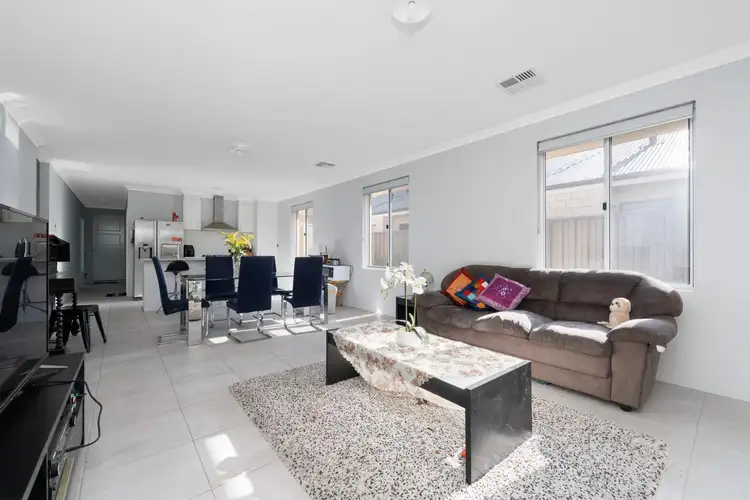 Fifth view of Homely house listing, 8 Zircon Street, Treeby WA 6164