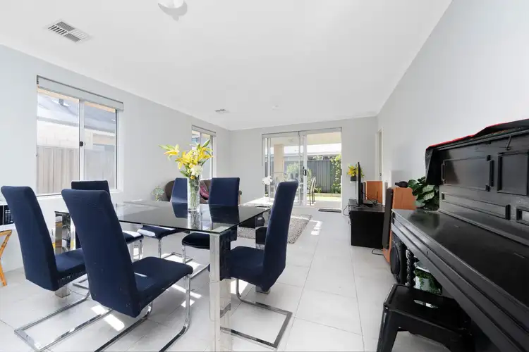 Sixth view of Homely house listing, 8 Zircon Street, Treeby WA 6164