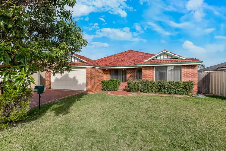 42 Zaragoza Drive, Port Kennedy WA 6172