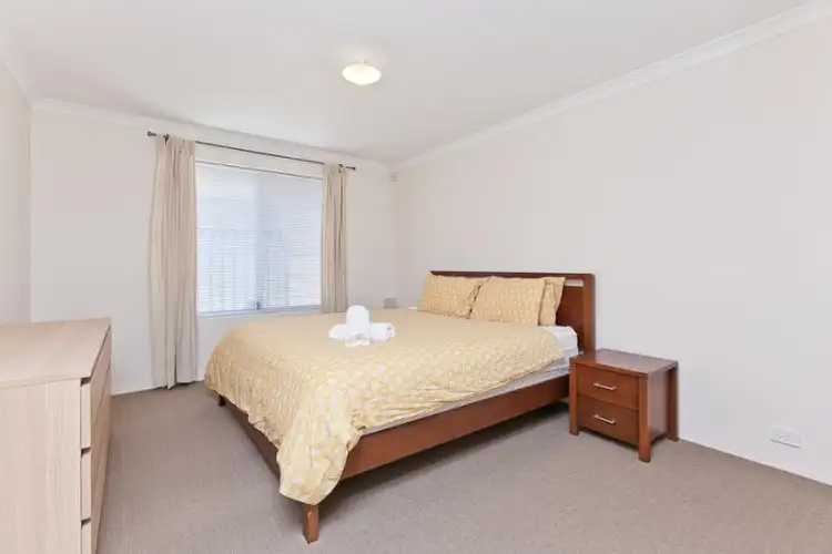 Seventh view of Homely house listing, 19 Sachem Bend, Piara Waters WA 6112
