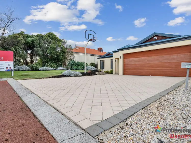 24 Lotherton Way