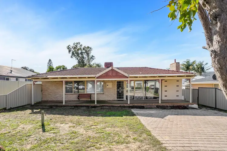 4 Harold Street, Gosnells WA 6110