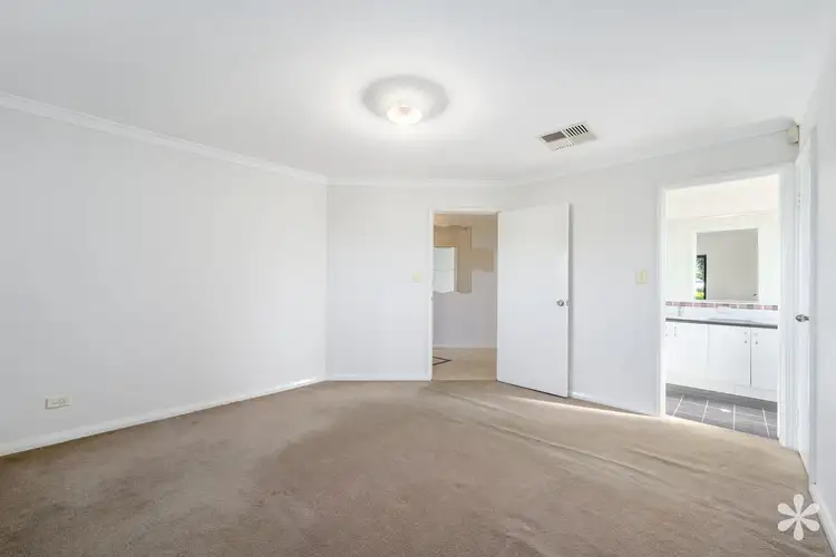 Fifth view of Homely house listing, 33 Shallcross Street, Yangebup WA 6164