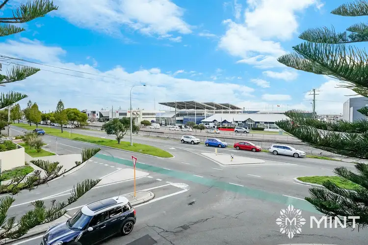 118a Marine Terrace, Fremantle WA 6160