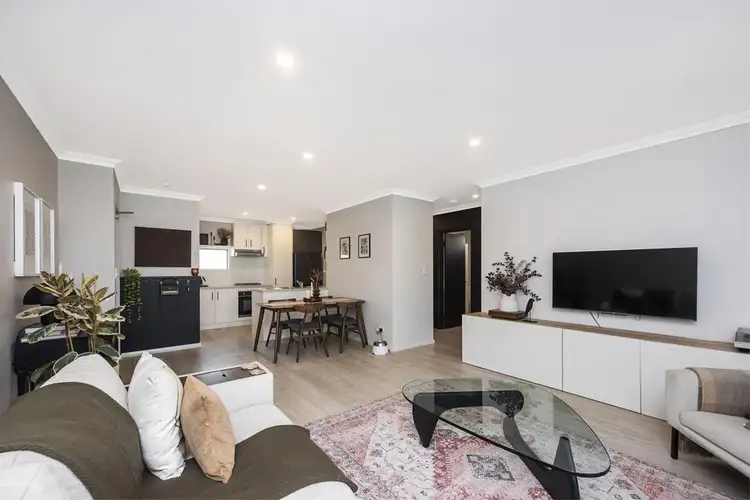 6/625 Beach Road, Warwick WA 6024