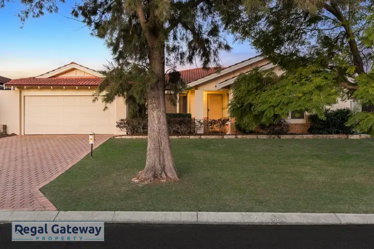 12 Aylesbury Close, Jandakot WA 6164