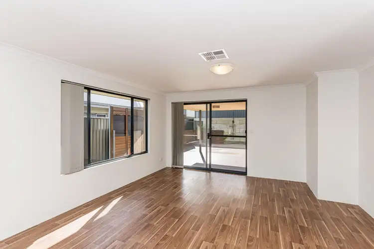 Seventh view of Homely house listing, 31 Chambered Way, Jindalee WA 6036