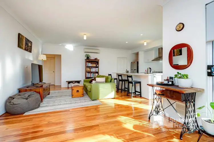 Fourth view of Homely unit listing, 2/26 Constitution Street, South Bunbury WA 6230