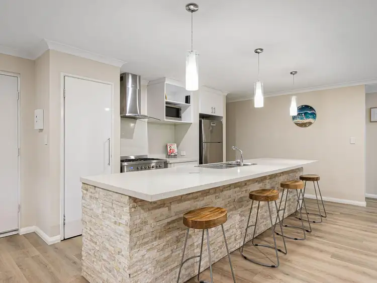Fourth view of Homely house listing, 7 Navigator Drive, Singleton WA 6175
