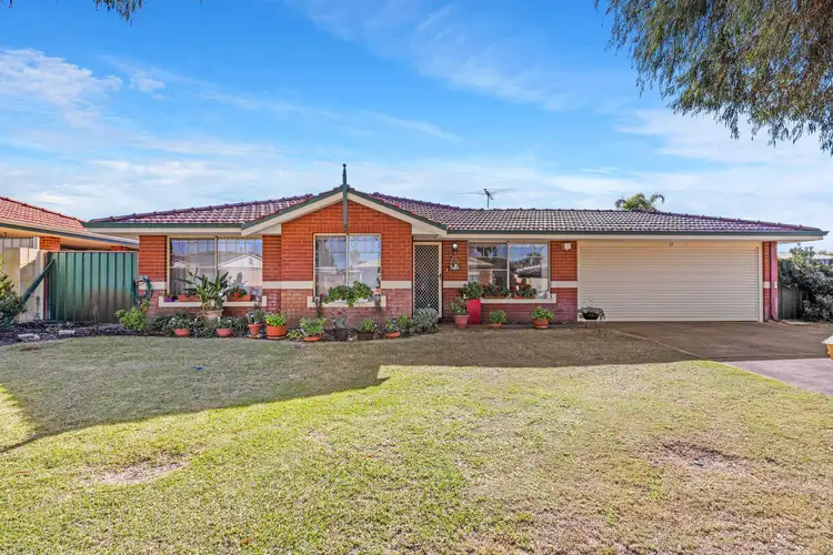 34 Chelmsford Avenue, Port Kennedy WA 6172