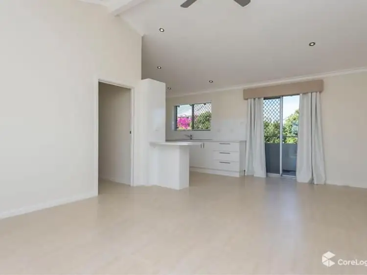 Fourth view of Homely apartment listing, 6/14 Ozone Parade, Trigg WA 6029