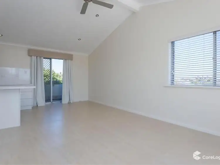 Fifth view of Homely apartment listing, 6/14 Ozone Parade, Trigg WA 6029