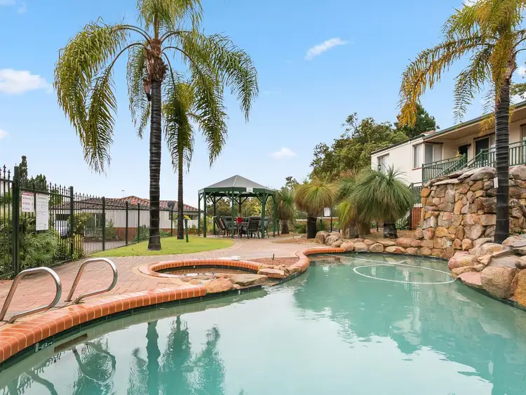 Second view of Homely house listing, 5/16 Ritz Court, Bibra Lake WA 6163