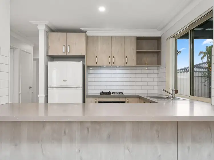 Third view of Homely house listing, 5/16 Ritz Court, Bibra Lake WA 6163