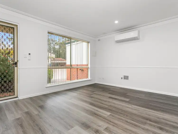 Seventh view of Homely house listing, 5/16 Ritz Court, Bibra Lake WA 6163